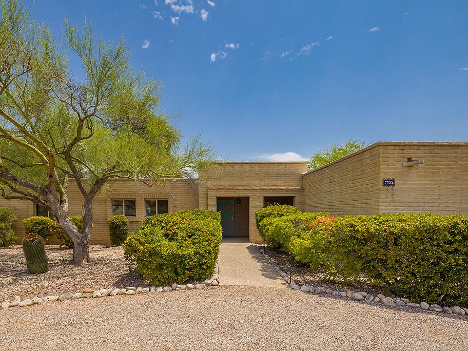 1st image of 7725 E Oakwood Cir