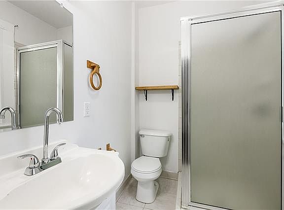 2nd image of 1828 5th St #2