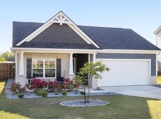 102 Gregory Pl, Smiths Station, AL