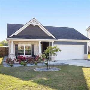 102 Gregory Pl, Smiths Station, AL, 36877