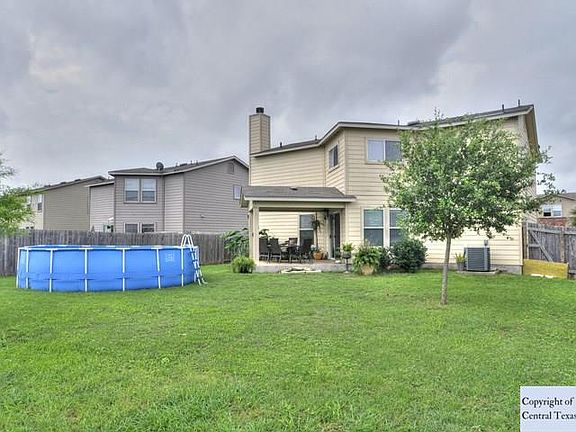 2nd image of 1523 Prairie Rock