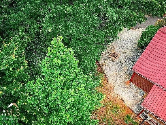 5th image of 235 Field Dr