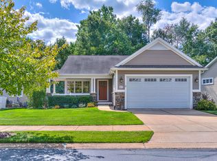 810 E Barrington Cir, Jackson, MI 49203