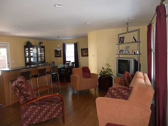 3rd image of 2965 Elam Ct