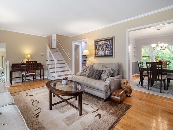 5th image of 30 Guilder Place
