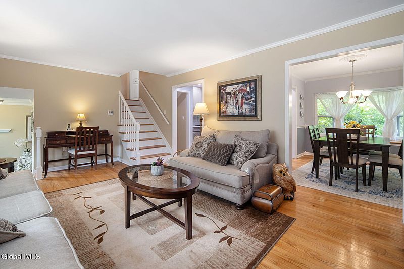 5th image of 30 Guilder Place