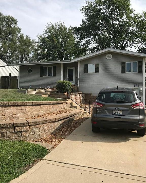 1st image of 2425 W Florian Ct