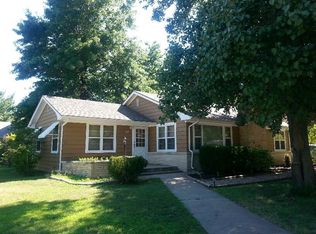 201 W 3rd Ave, Belle Plaine, KS 67013