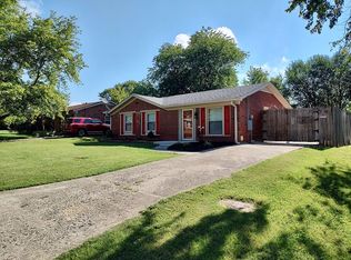 6909 Lakegreen Ct, Louisville, KY 40291