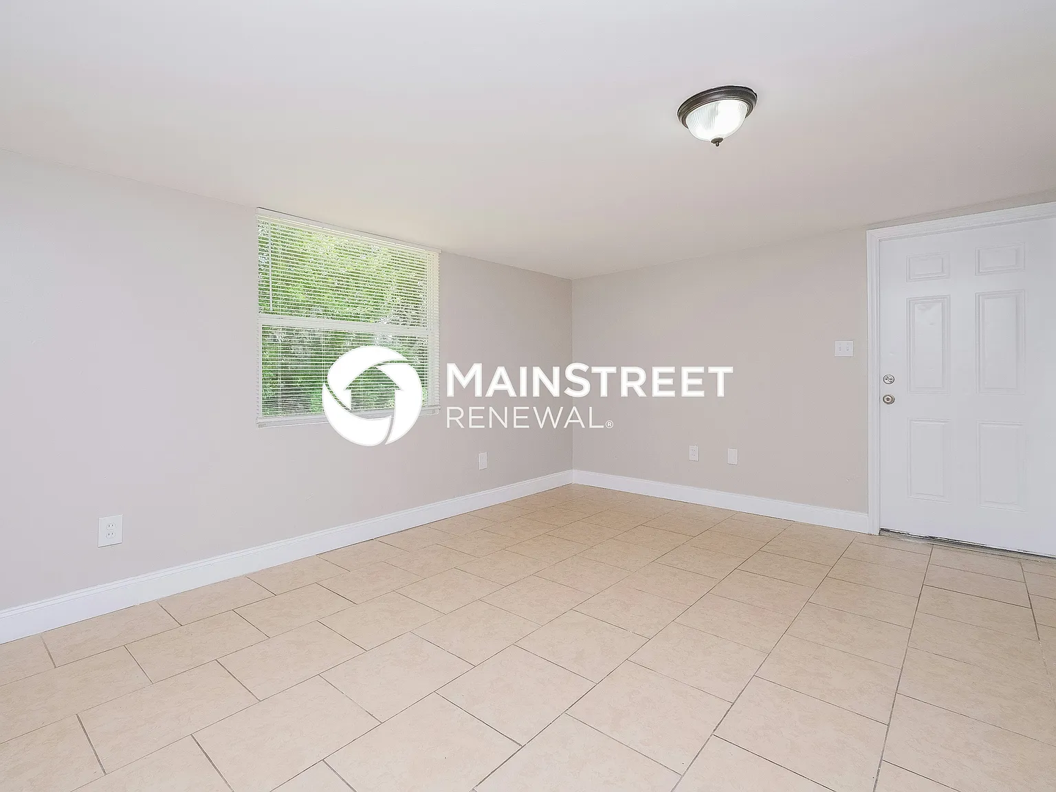 6351 Skyline Ct — Photo 4