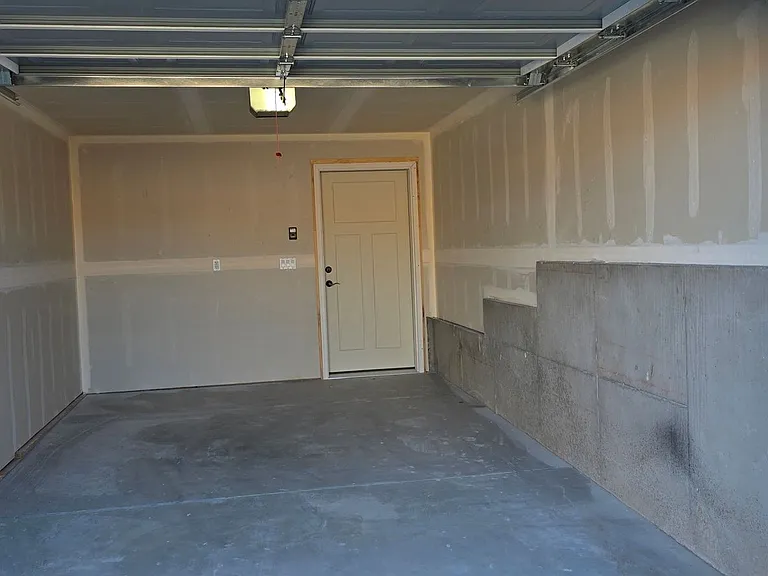 1026 Center Dr — Photo 17