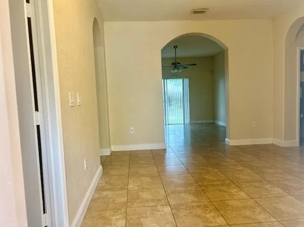 707 SE 14TH Avenue, Homestead, FL 33033