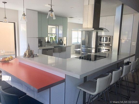 4th image of 11261 NW 52nd Ln