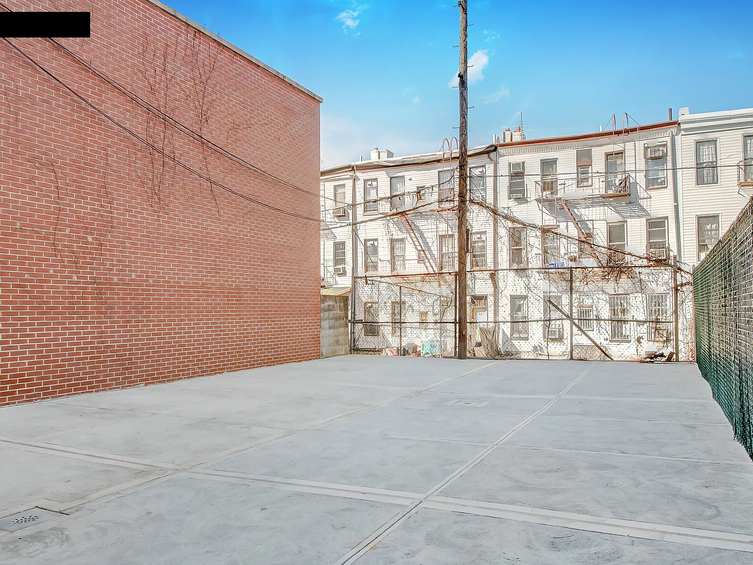 247 Harman Street — Photo 4