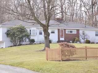 162 E Howe Rd, Tallmadge, OH 44278