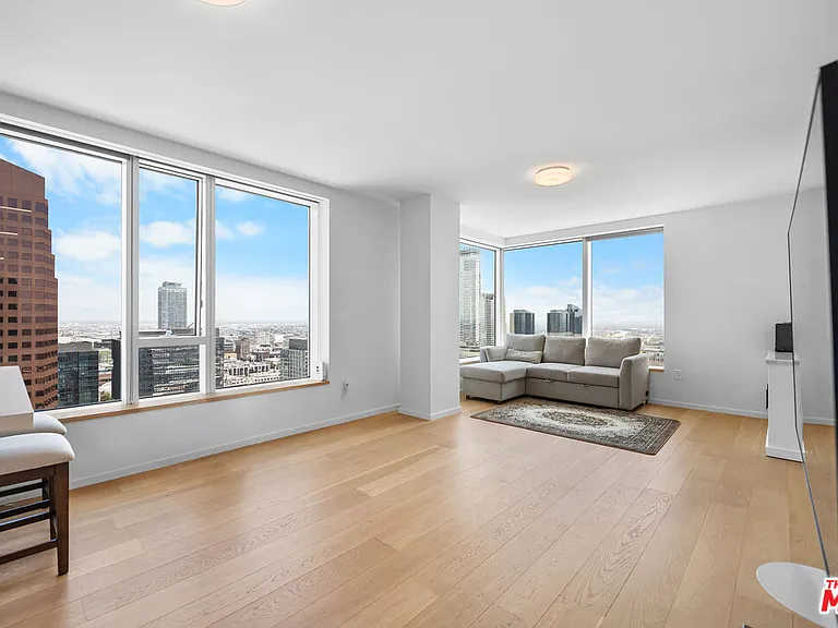 889 Francisco St #3603 — Photo 5