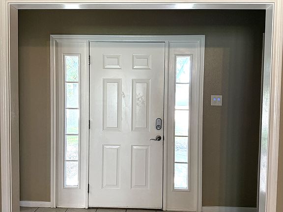 4th image of 1505 Richland Ct N
