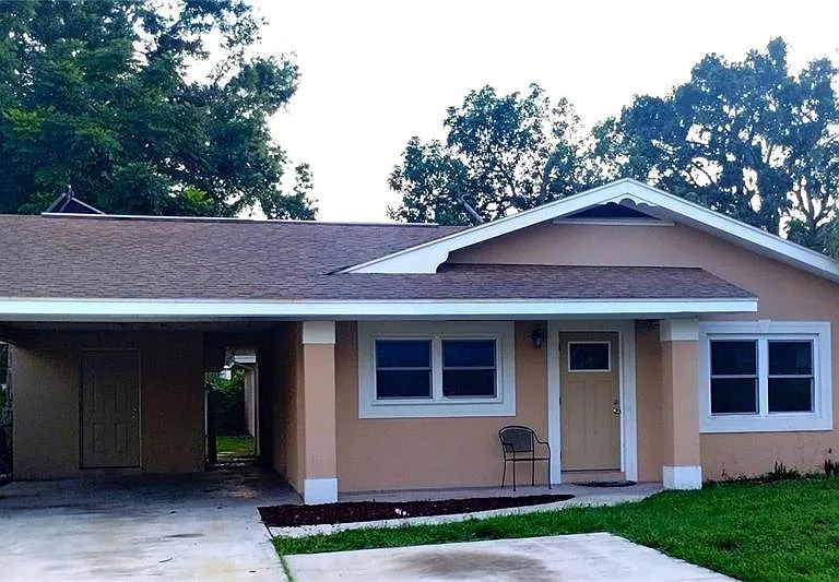 123 Tremont Dr — Photo 1