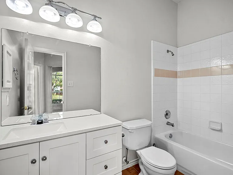 9907 Brandywood Cir — Photo 19