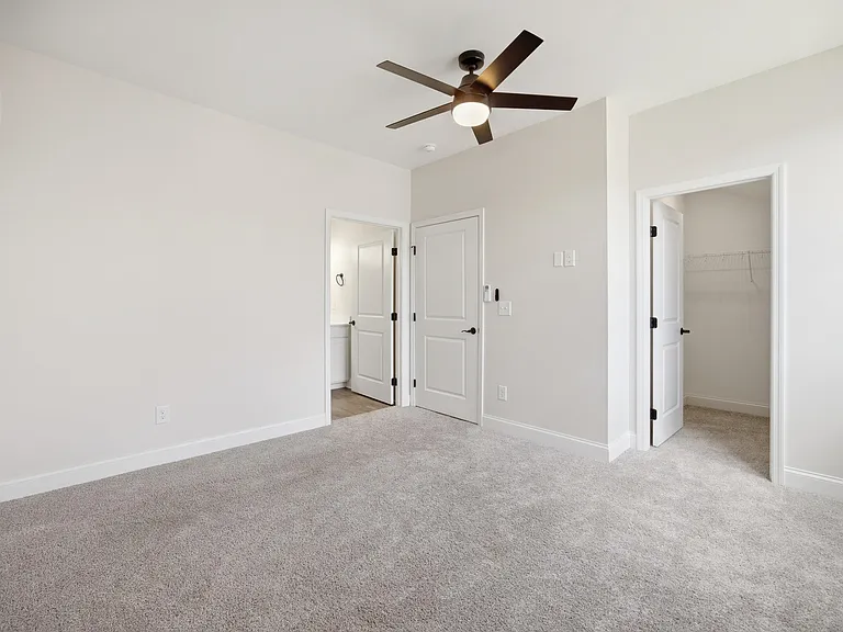 5706 Sofias Cir — Photo 19