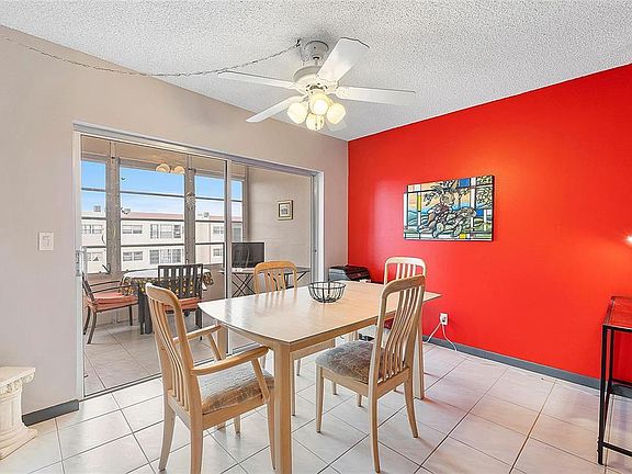 4th image of 4042 NW 19th Street #409