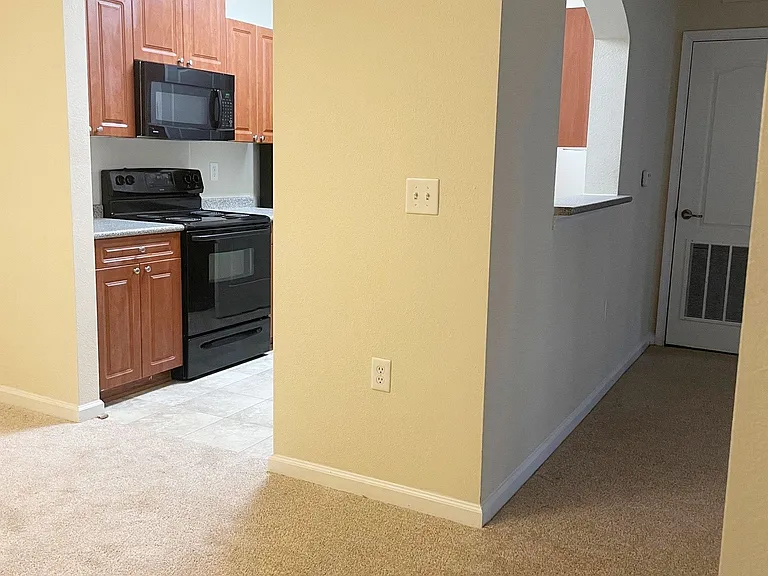 Clairmont at Farmgate — Photo 107