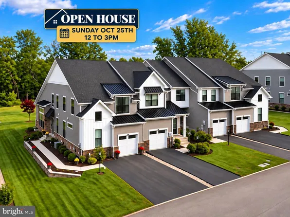 51 Umbrell Dr, Norristown, PA 19403