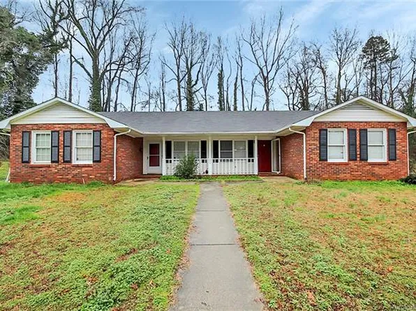 306 Oak St, York, SC 29745