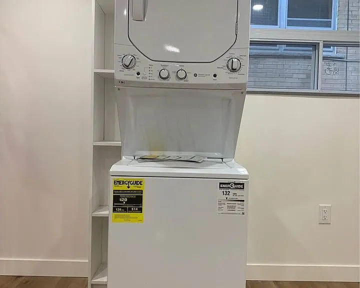 4 Hyfan Ct #LOWER — Photo 8