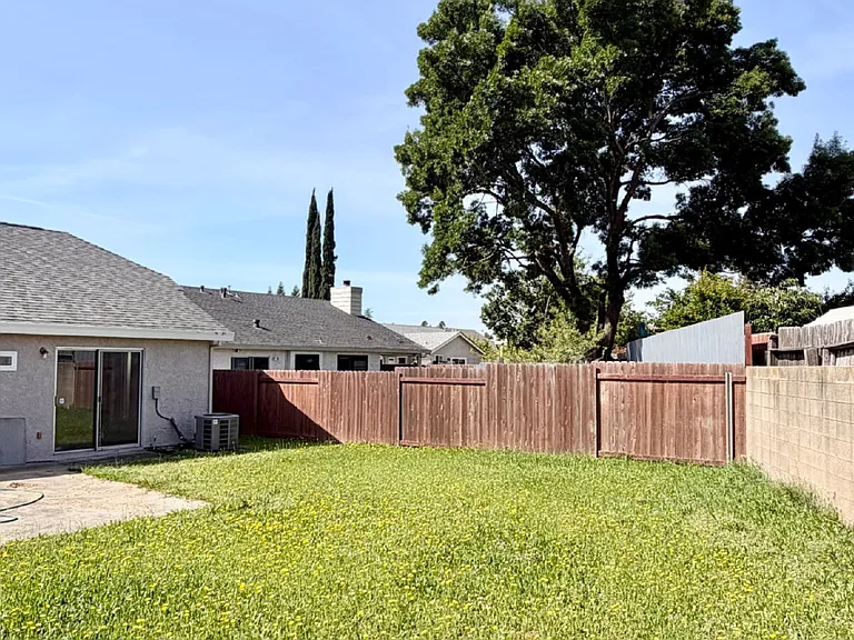 7901 Brockwood Way — Photo 15