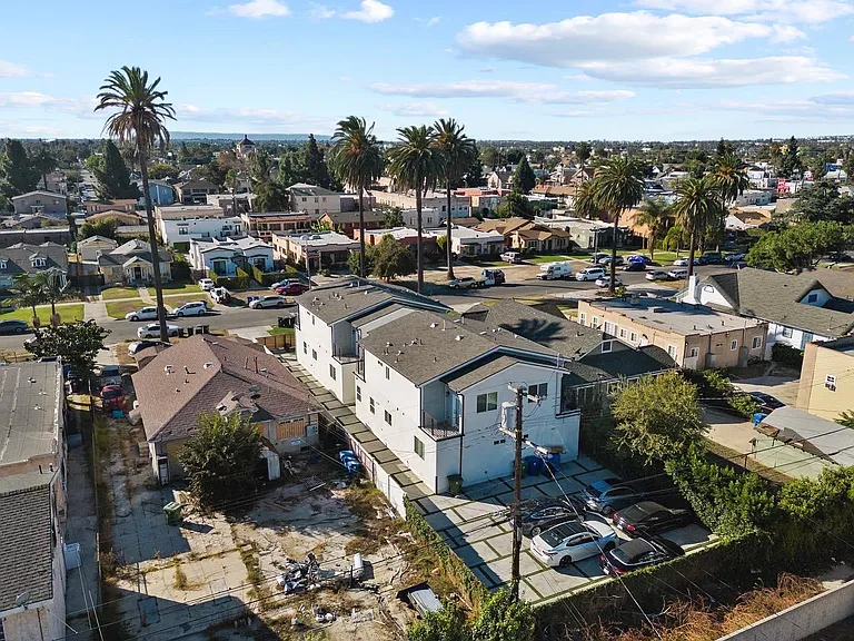 Browning Blvd — Photo 35