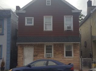 324 N 2nd St, East Newark, NJ 07029