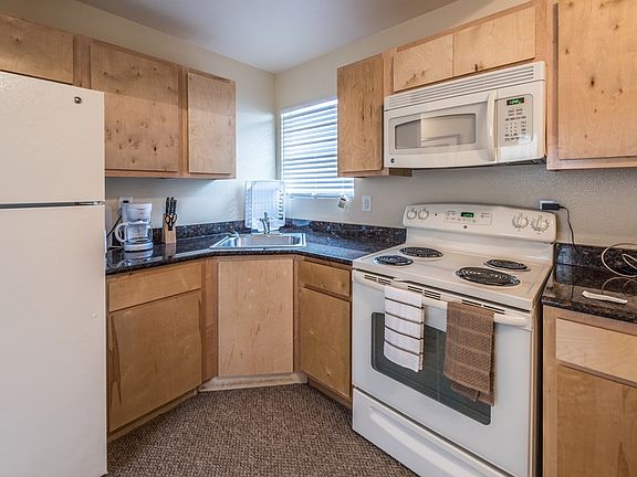 5th image of 701 W Leona St #H1