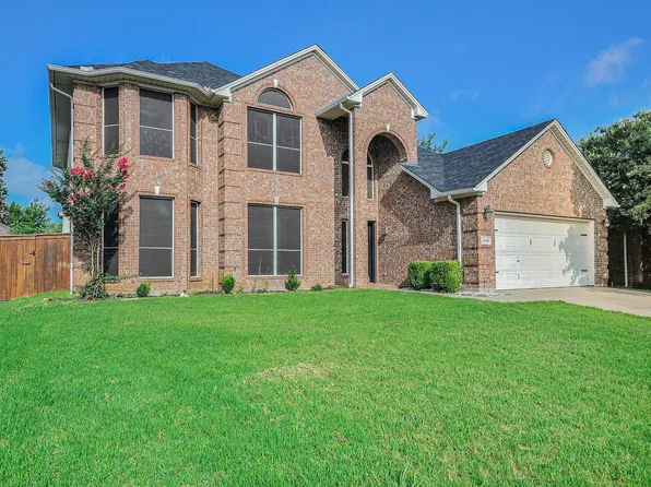848 Huebner Way, Burleson, TX 76028