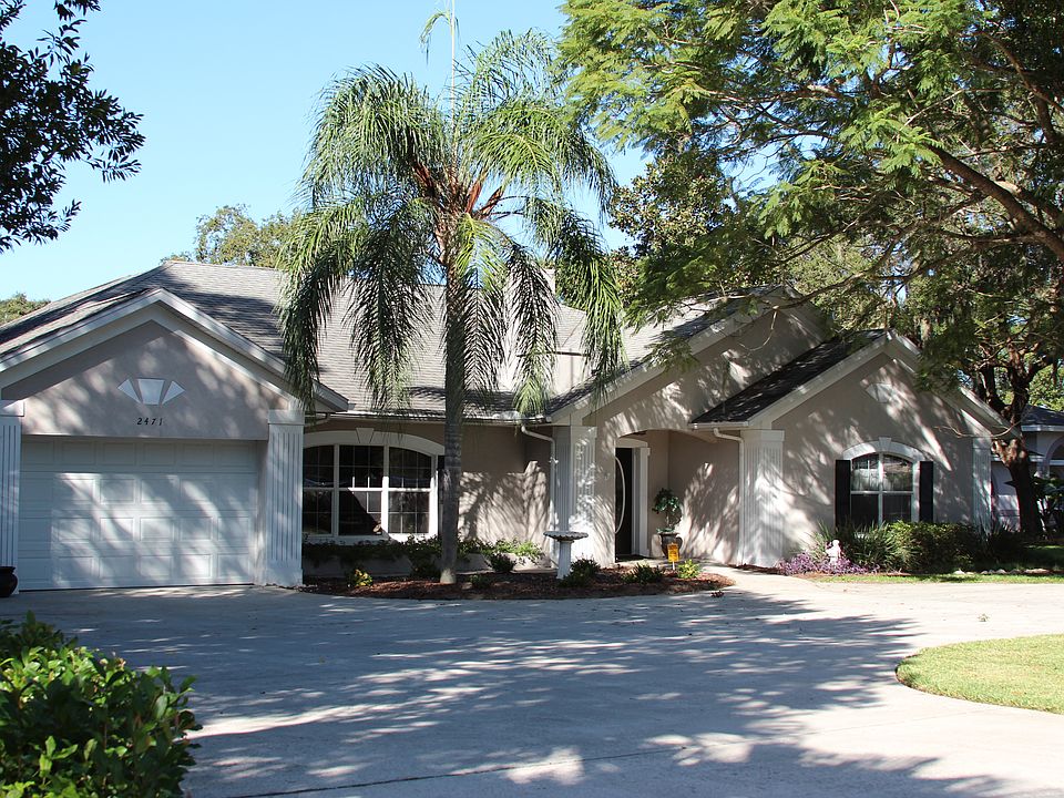 1st image of 2471 Lakeview Dr
