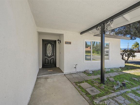 3rd image of 917 Renee St