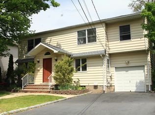10-11 Maxwell Pl #1X, Fair Lawn, NJ 07410