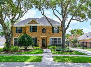 4811 Kirkwall Dr, Sugar Land, TX 77479