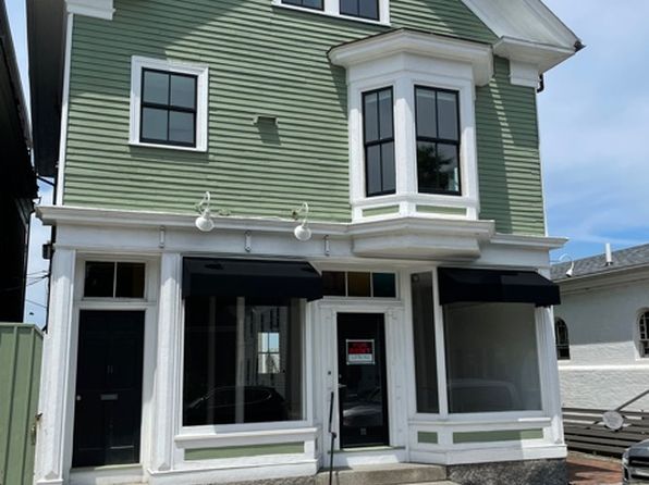 11 Main St #III-F