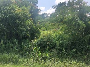 128 Trahan St, Liberty, TX 77575