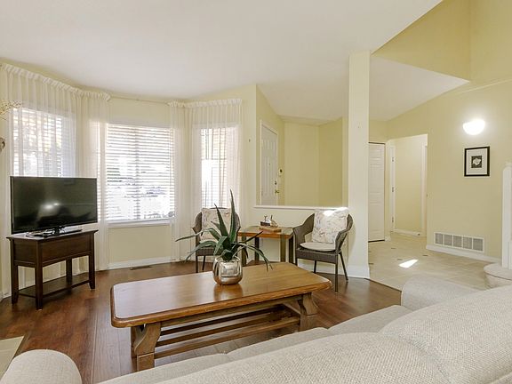 5th image of 6488 168th St #49