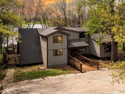 803 S Aspen Point Dr, Innsbrook, MO, 63390