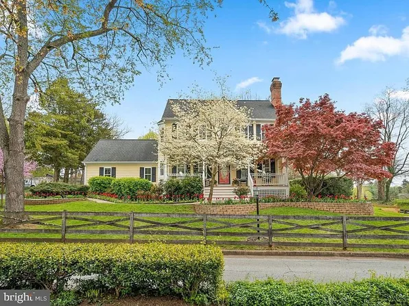 302 Loudoun St SW, Leesburg, VA 20175