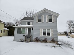18 Maple St, Auburn, NY 13021
