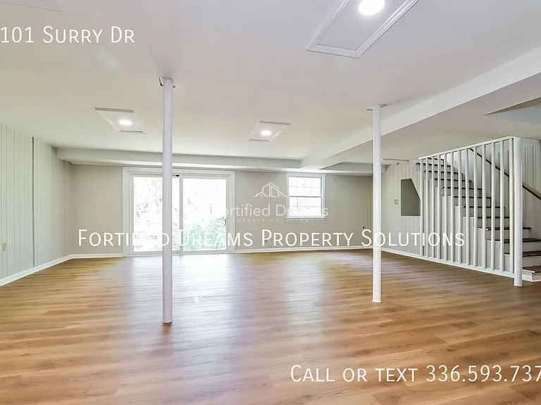 1101 Surry Dr — Photo 8