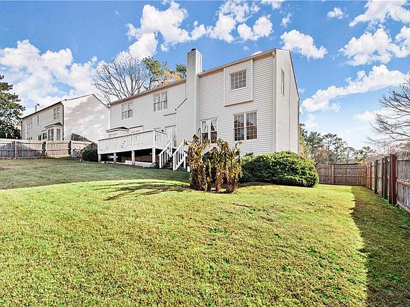 3rd image of 2784 Craig Ct