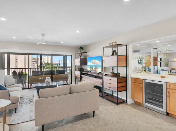 1041 S Collier Blvd APT 402, Marco Island, FL 34145