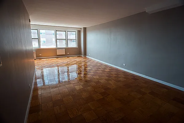 Rented by Living Room NY Corp | media 21