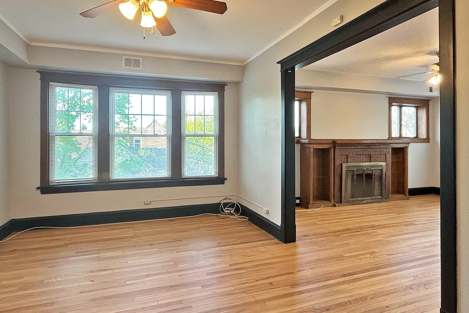 730-734 Carpenter Ave. — Photo 1