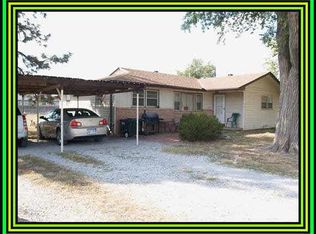 401 S Meadowhaven St, Wichita, KS 67209